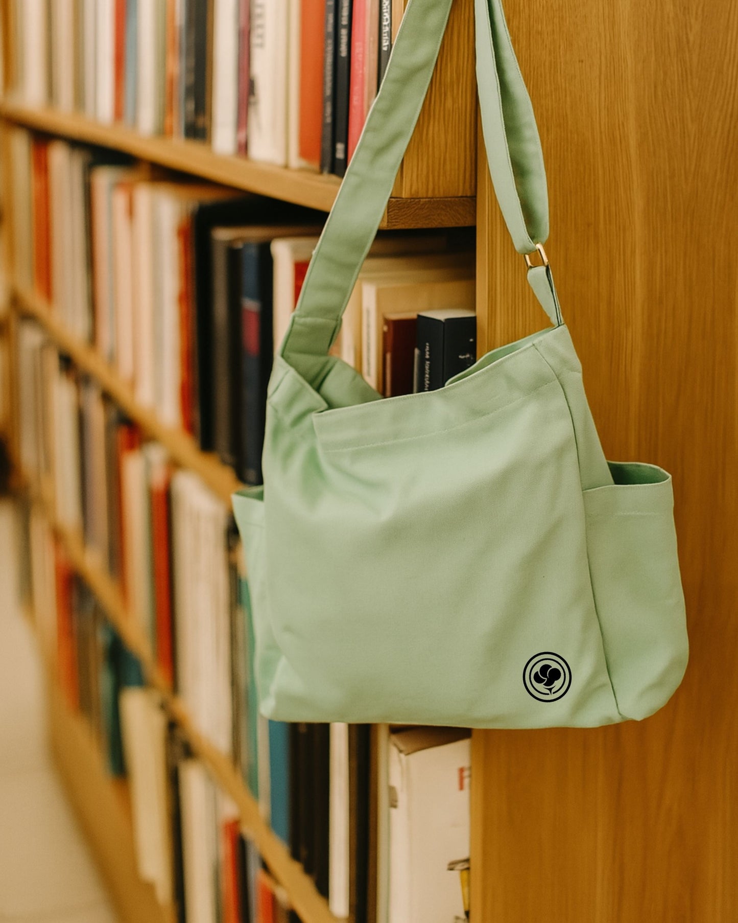 Missy x Gossy Messenger Tote
