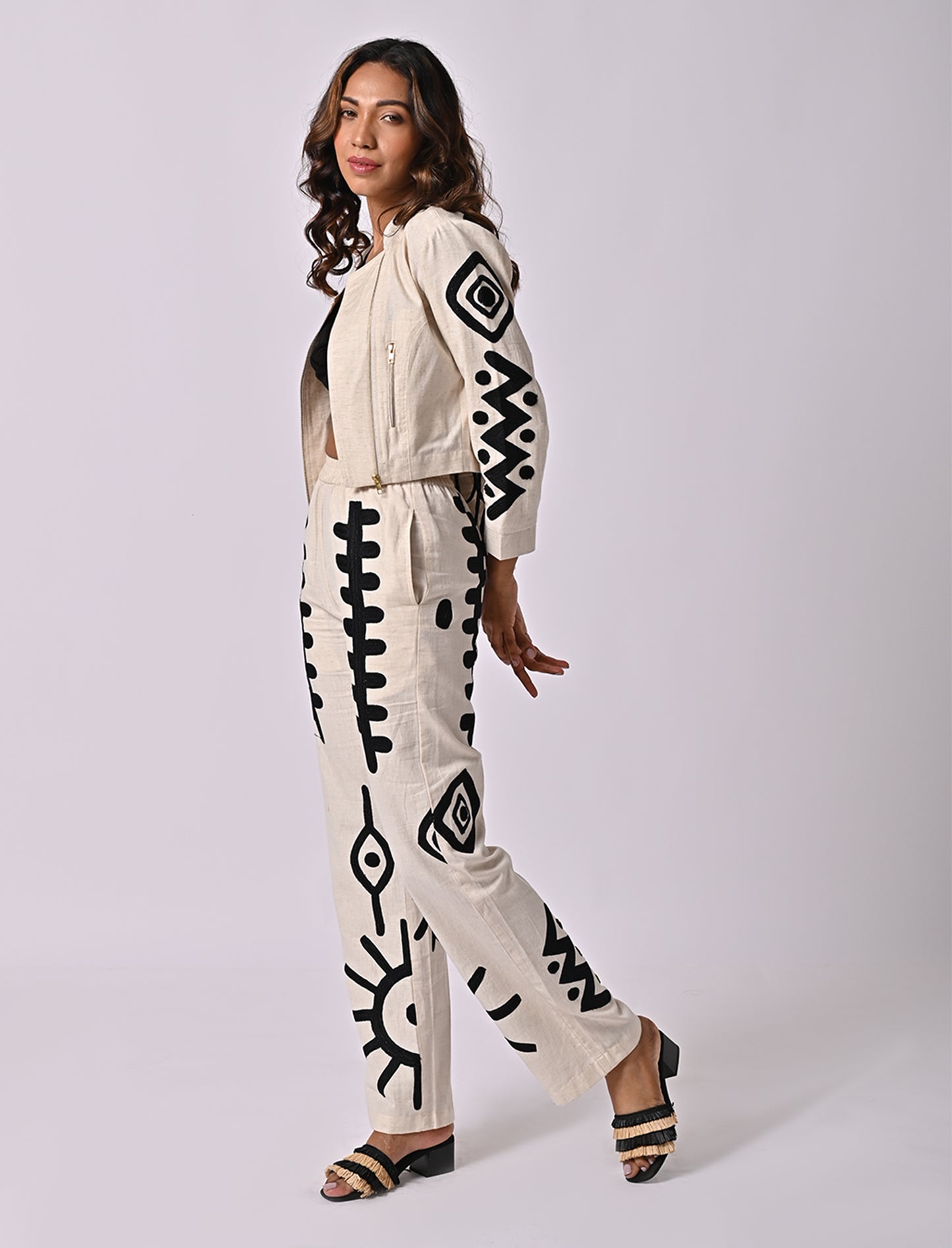 Doodle Embroidered Pant