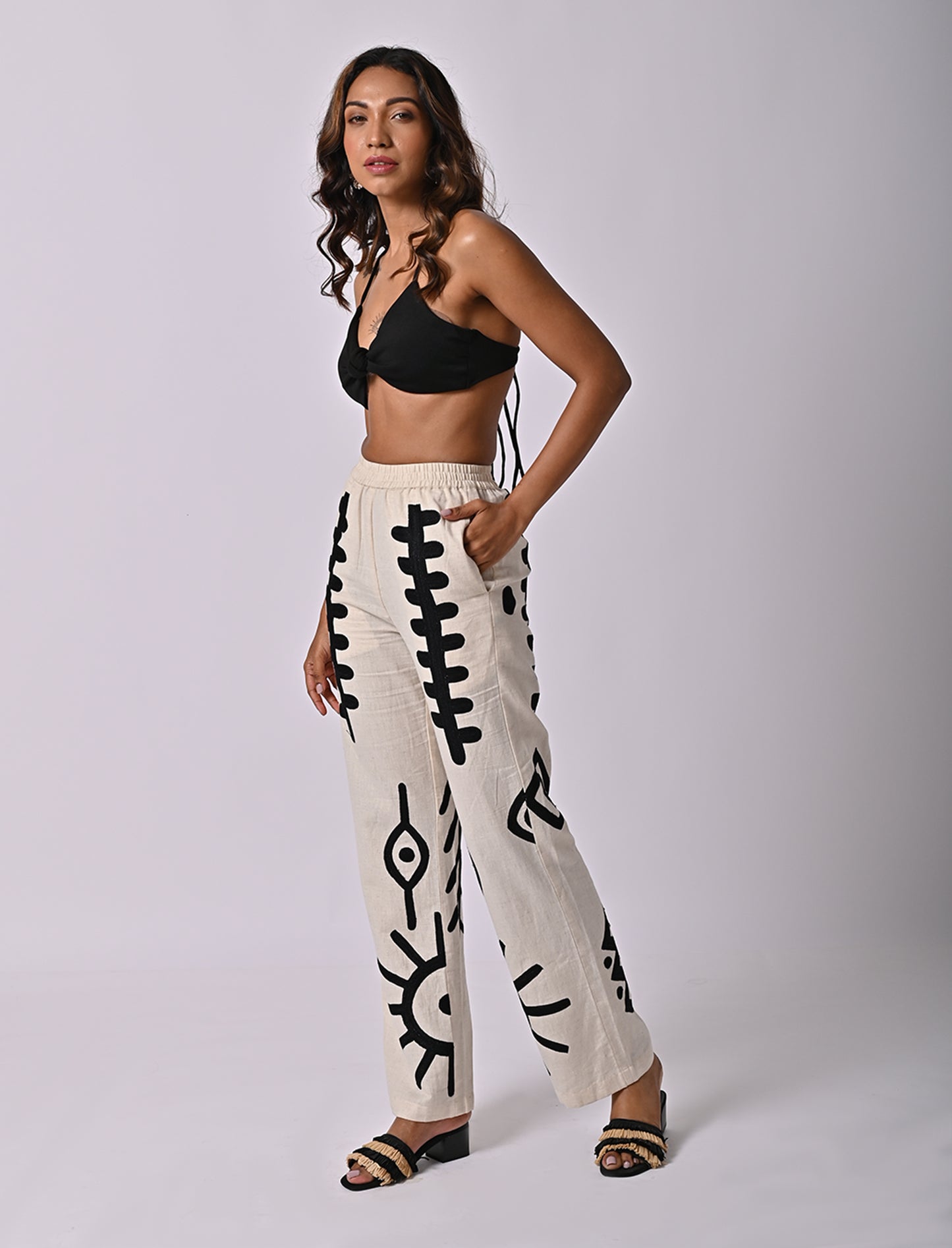 Doodle Embroidered Pant