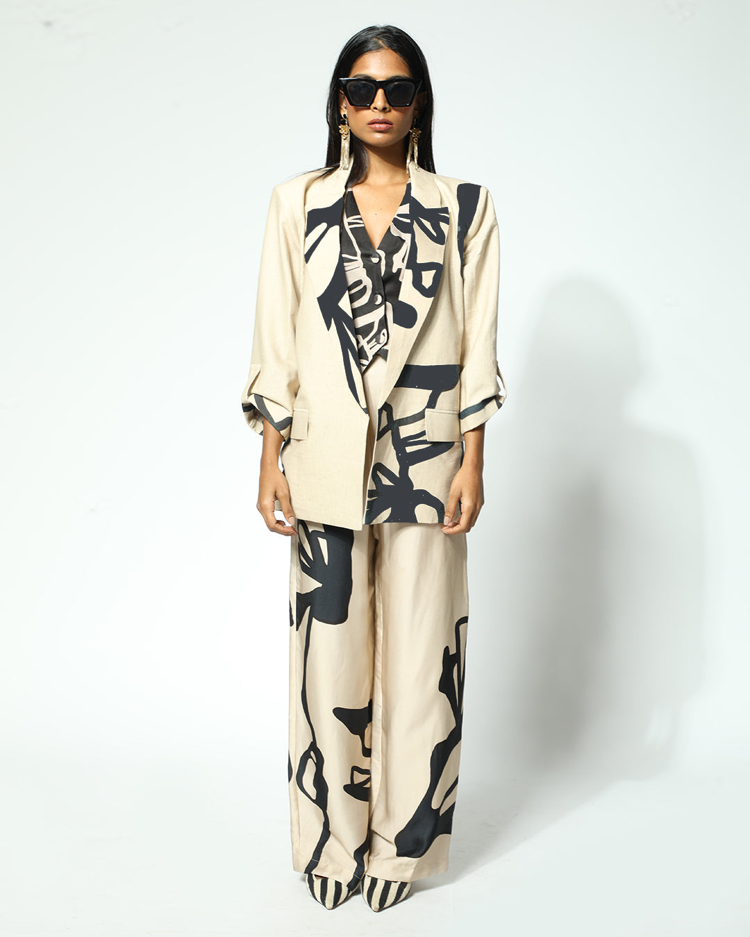 Tokyo Black and Beige Blazer
