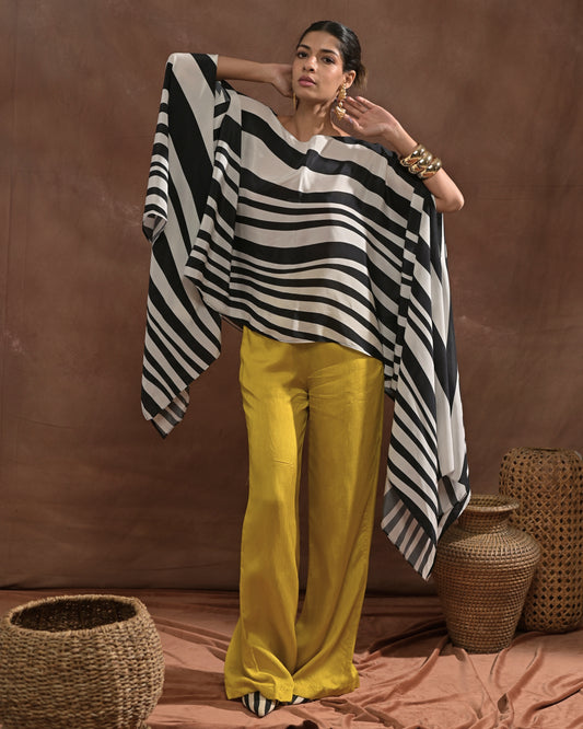 Zebra Long Top