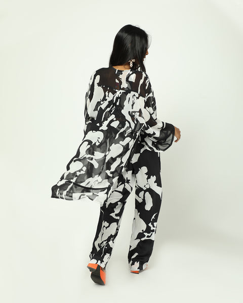 London Printed Cape - Abstract Print